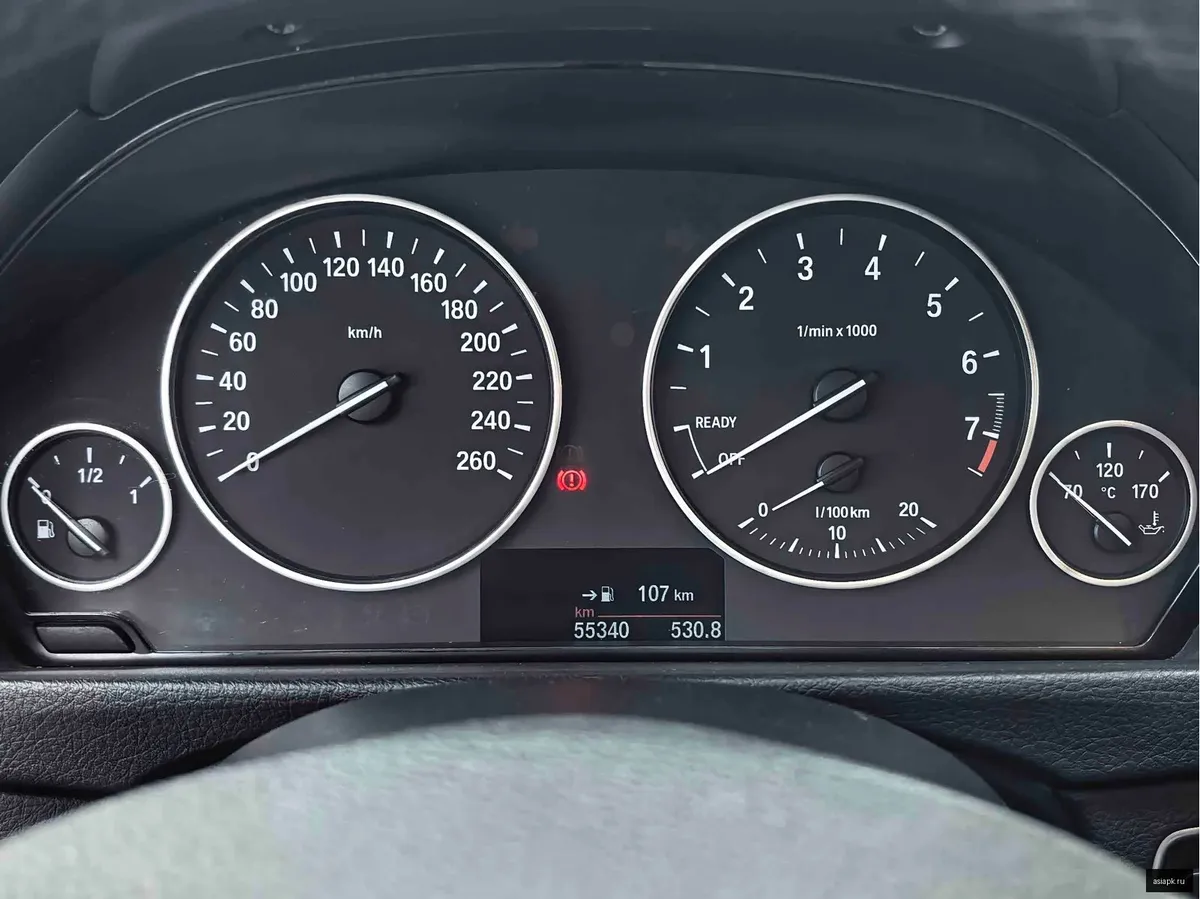 BMW 3-Series 6
