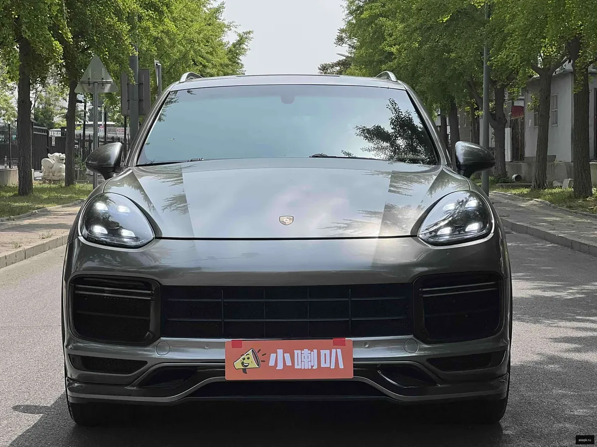 Porsche Cayenne 2