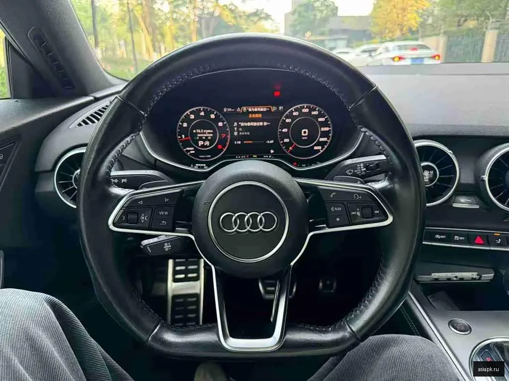 Audi TT 6
