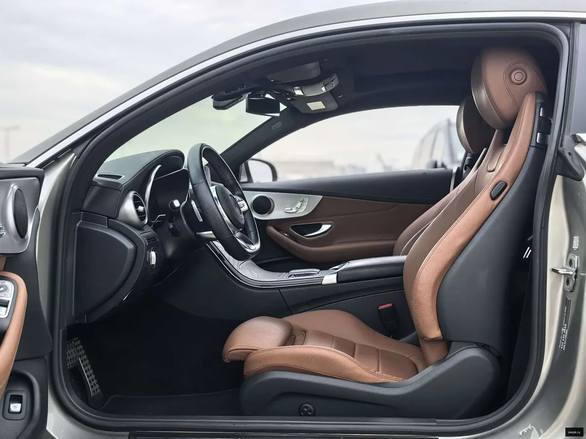 Mercedes-Benz C-Class 6