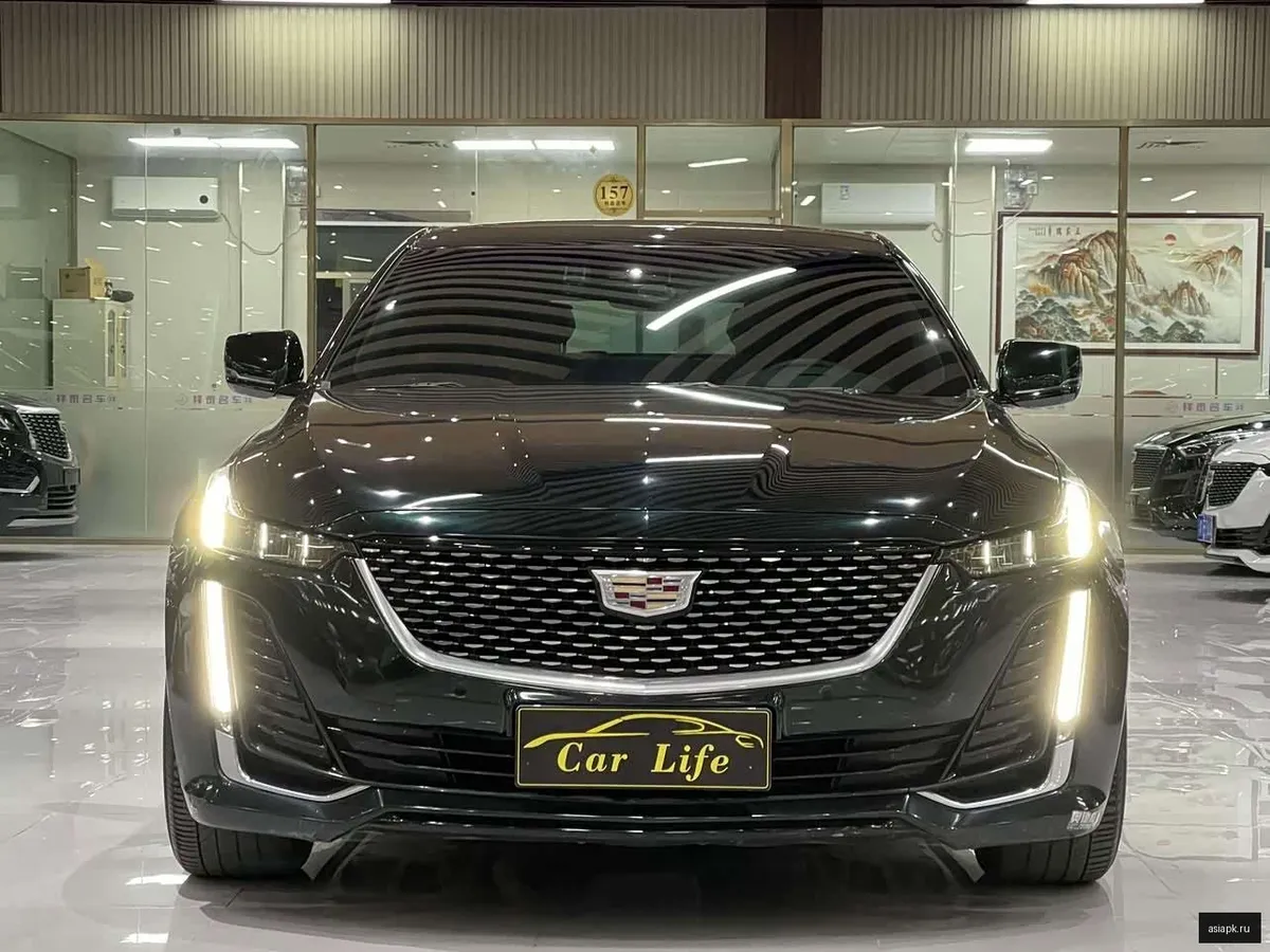 Cadillac CT5 2