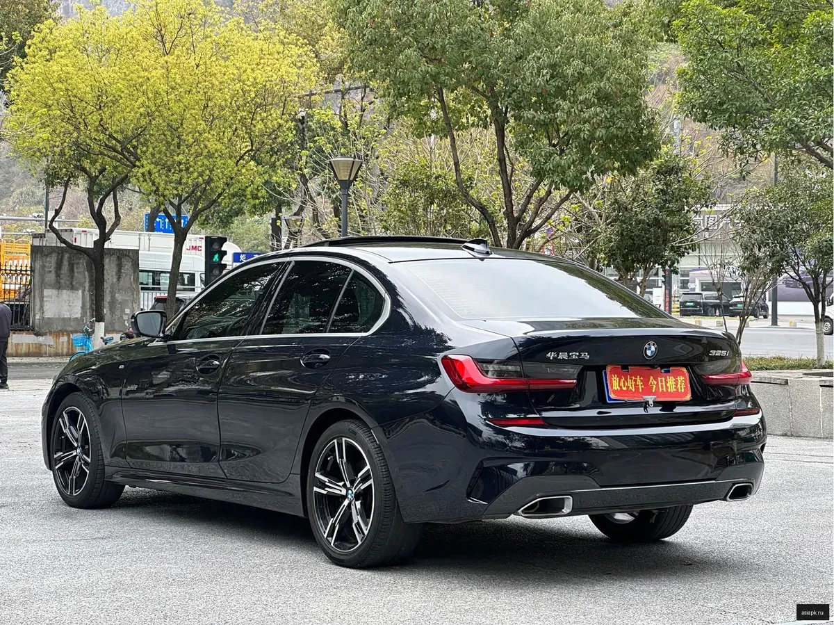 BMW 3-Series 5