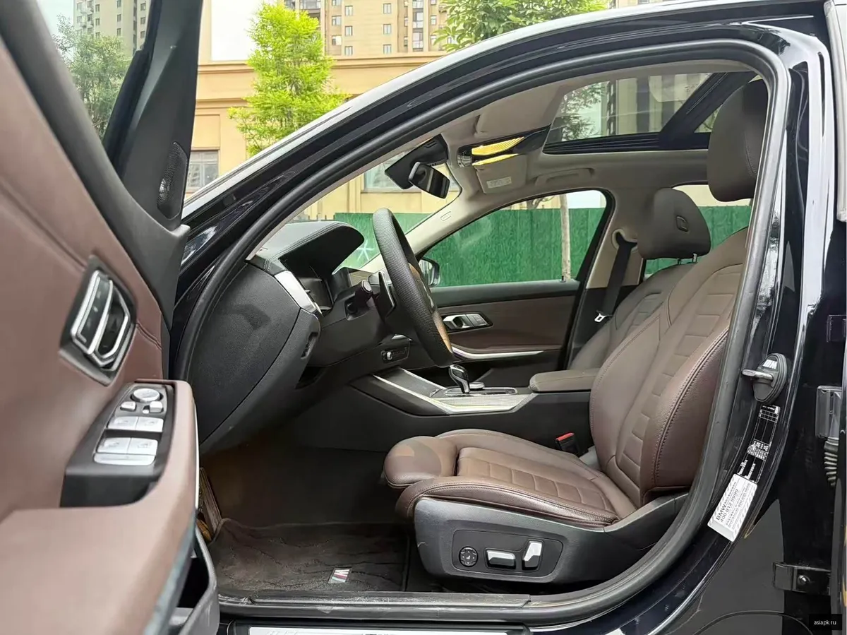 BMW 3-Series 4
