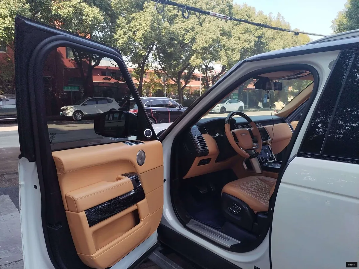 Land Rover Range Rover 5