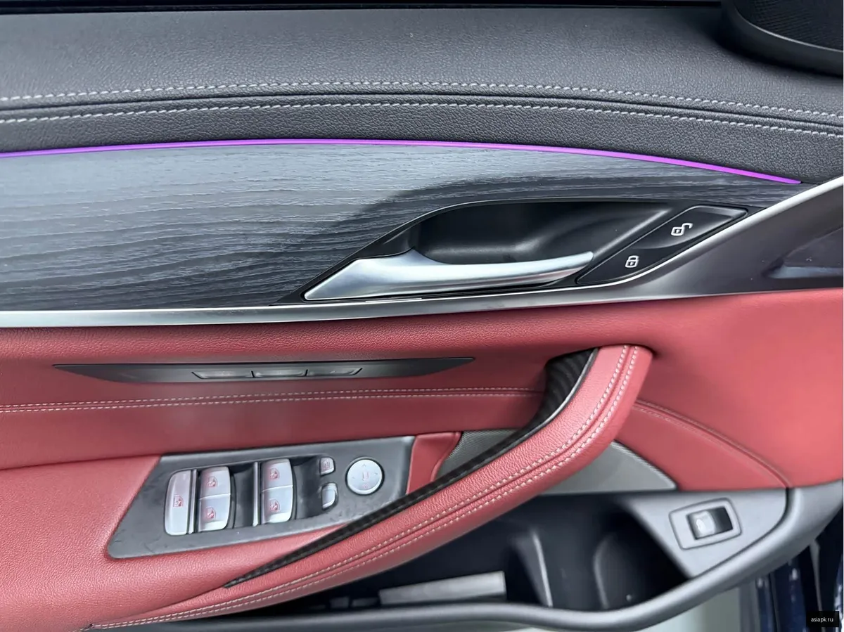 BMW 5-Series 6