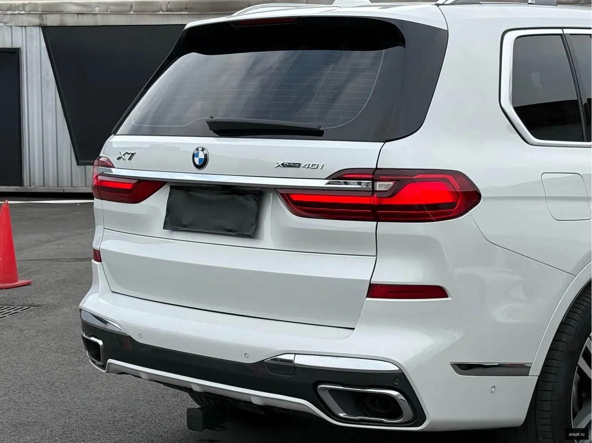 BMW X7 5