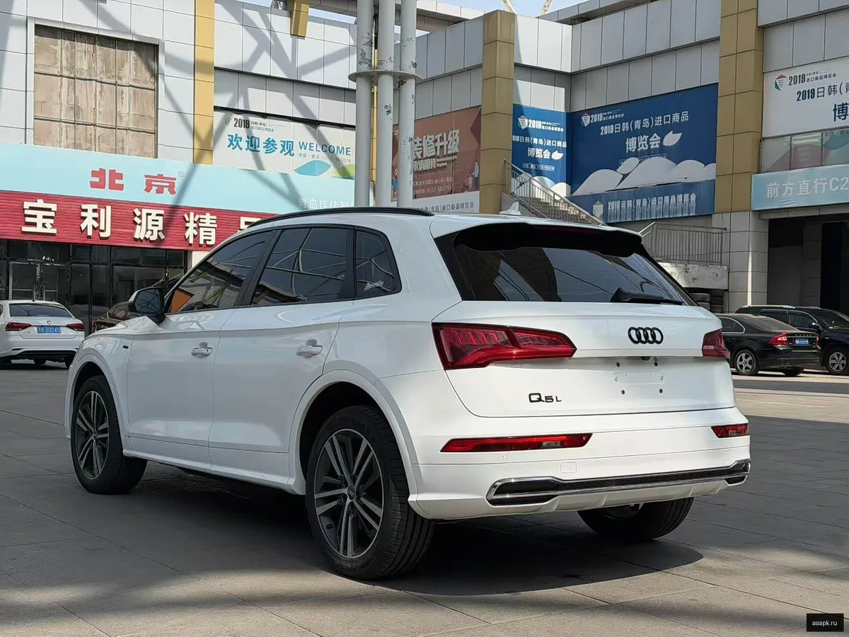 Audi Q5 6
