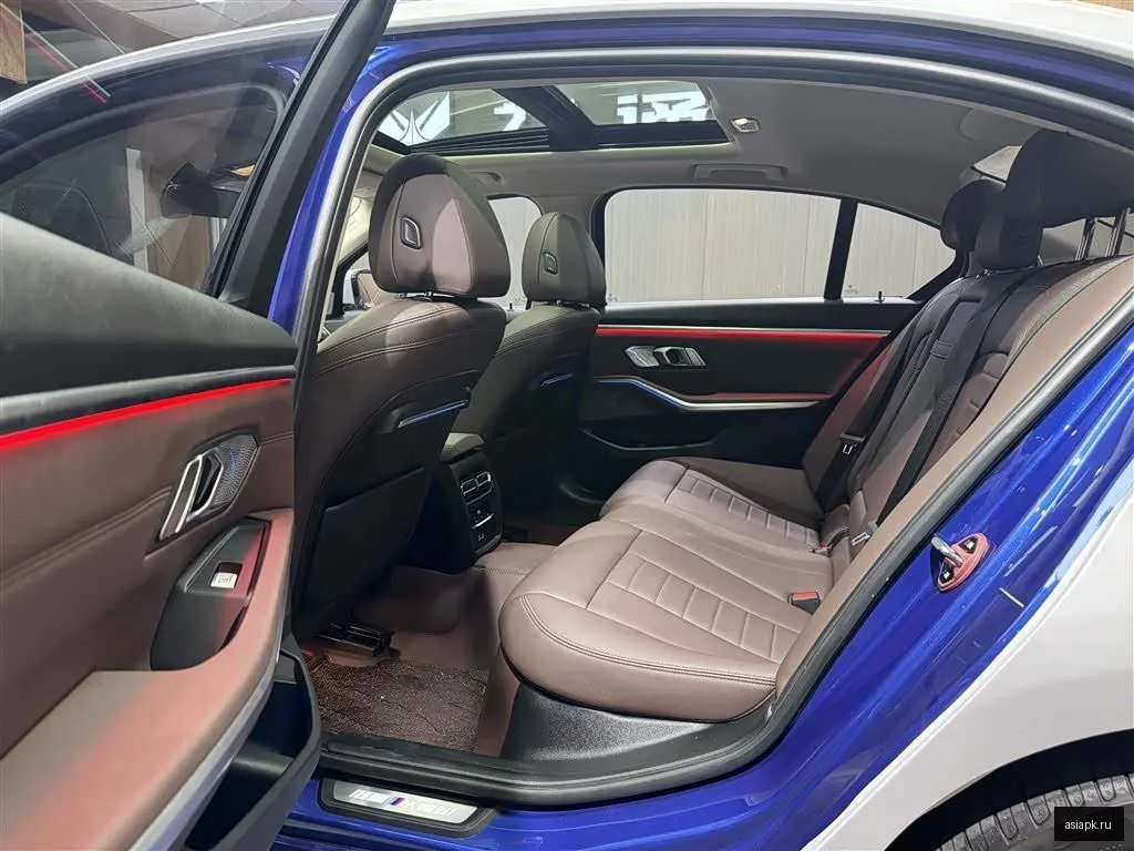 BMW 3-Series 6