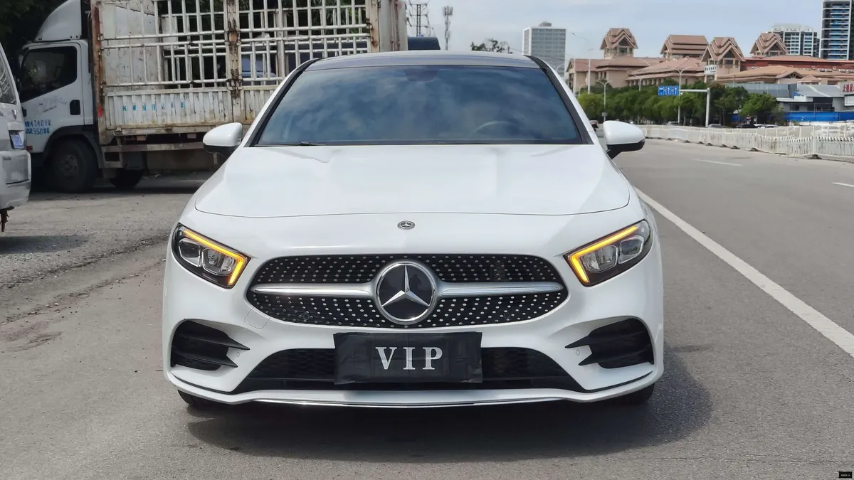 Mercedes-Benz A-Class 2
