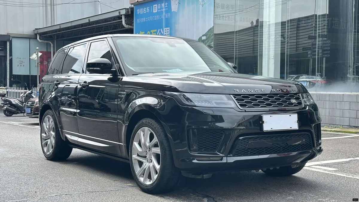 Land Rover Range Rover Sport 3