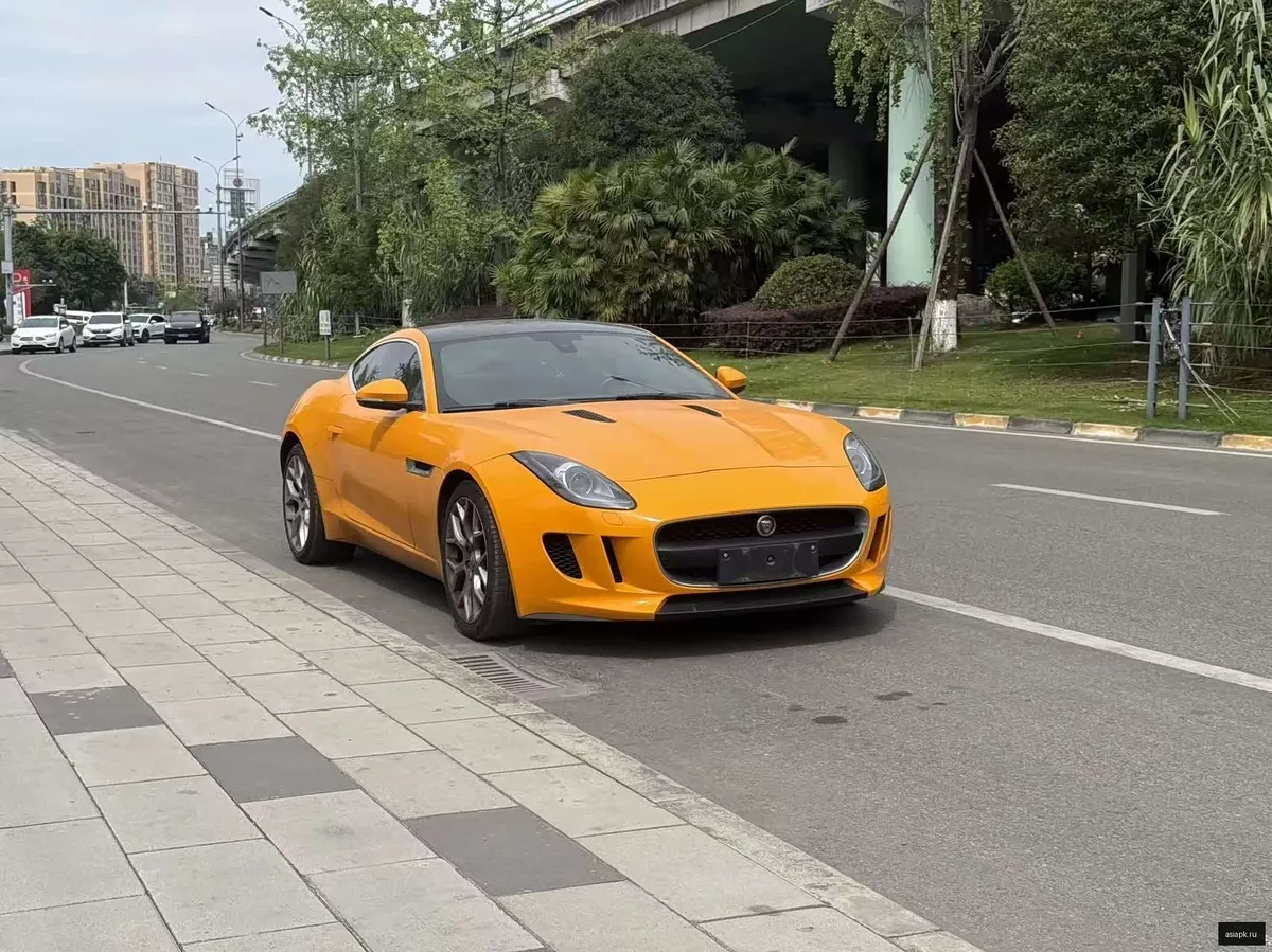 Jaguar F-Type 3