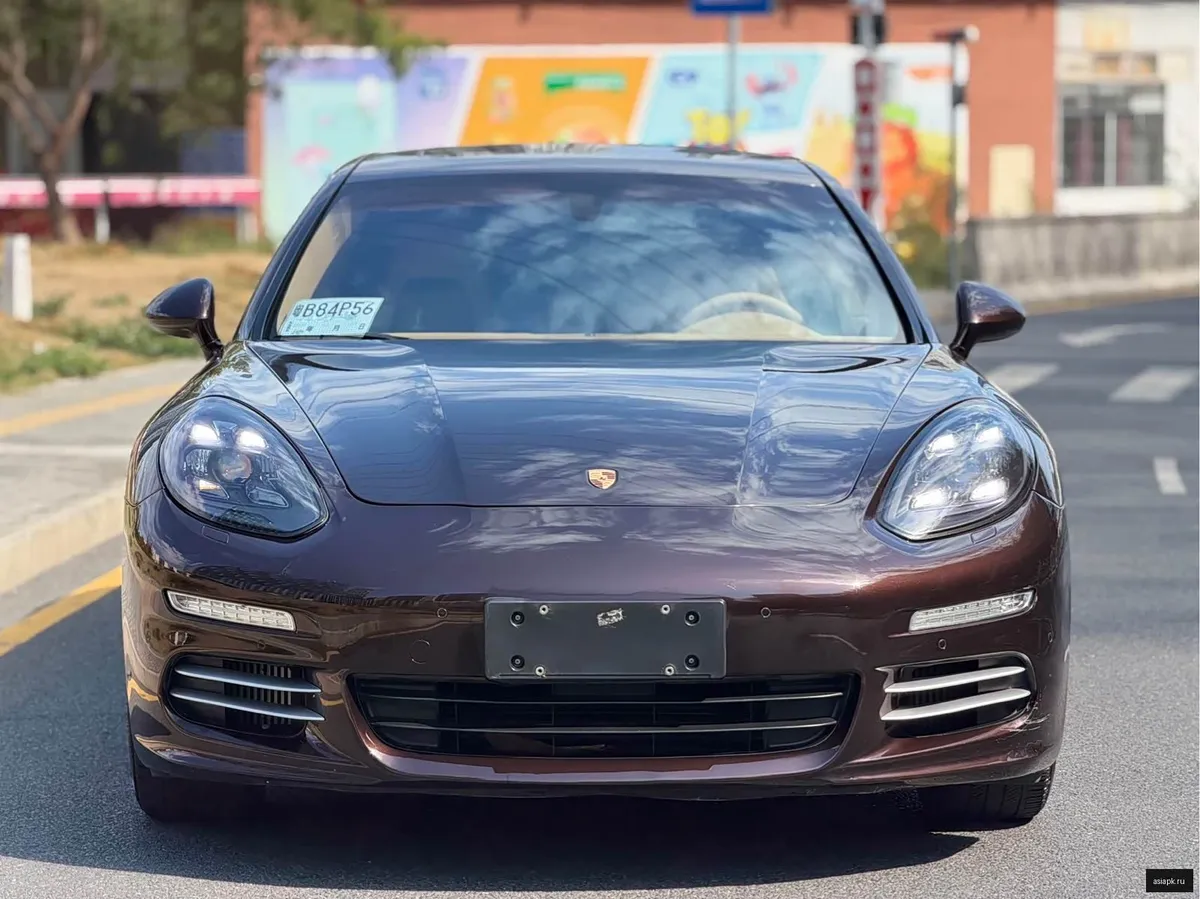 Porsche Panamera 2