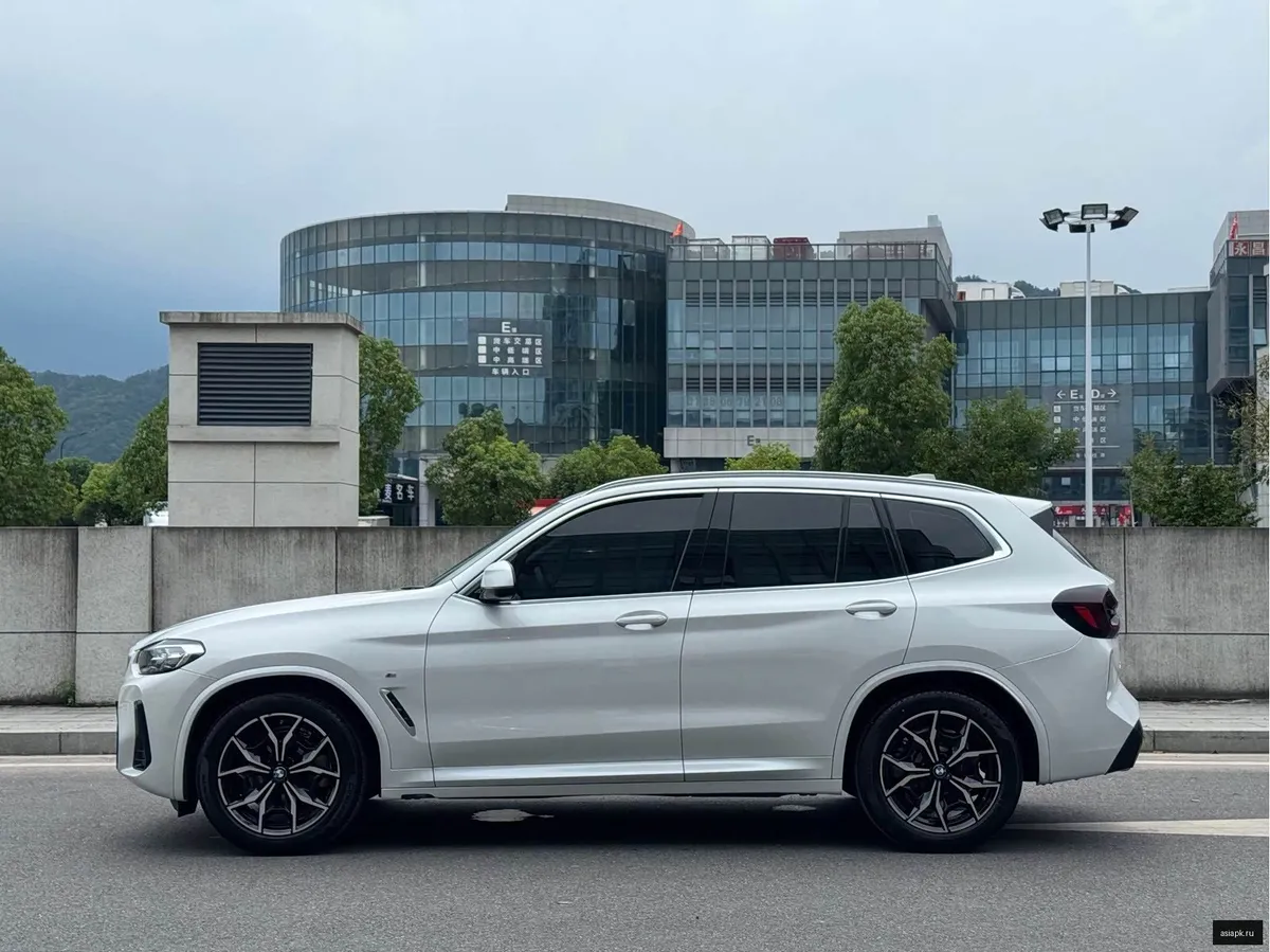 BMW X3 4