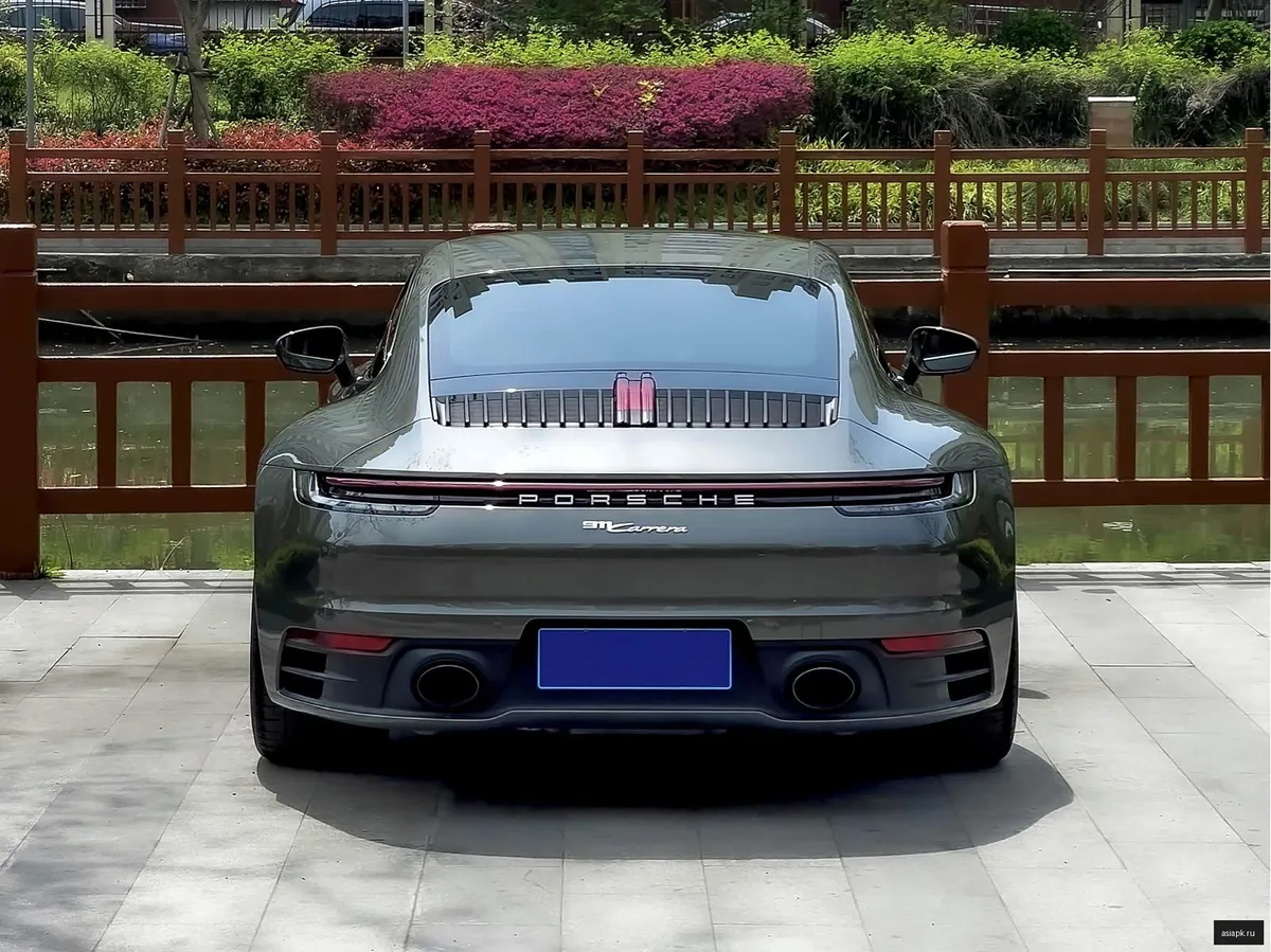 Porsche 911 5
