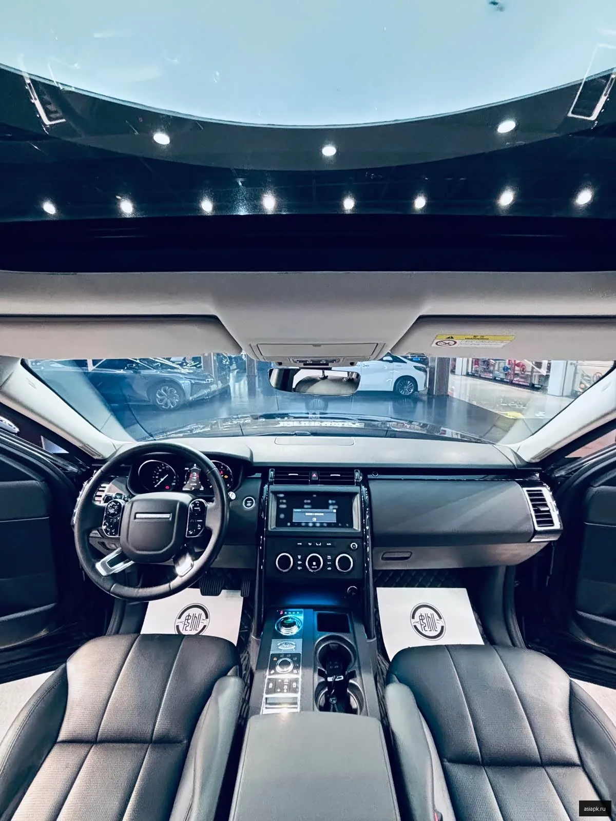 Land Rover Discovery 4