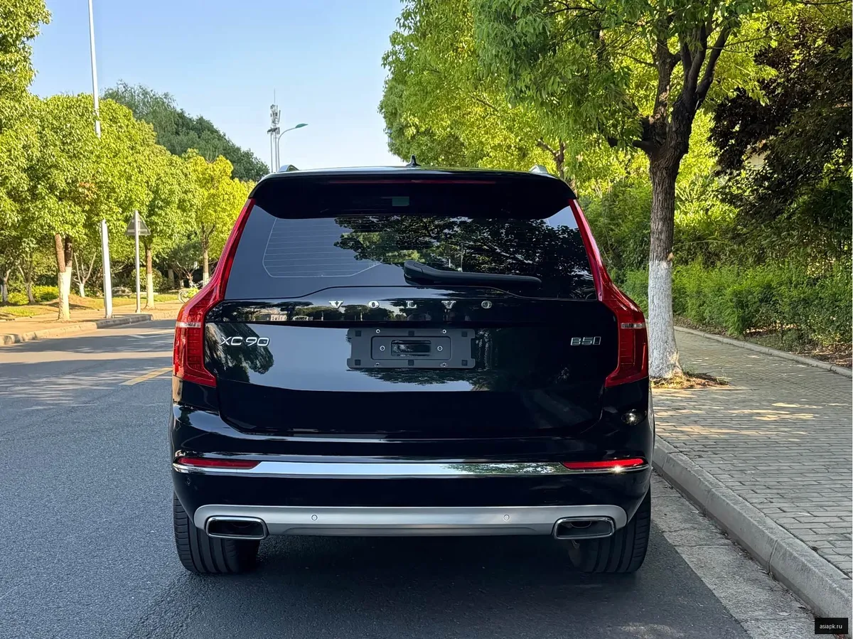 Volvo XC90 5