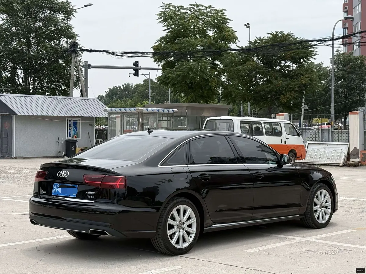 Audi A6 6