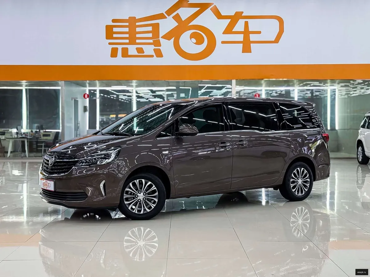 Buick GL8 2