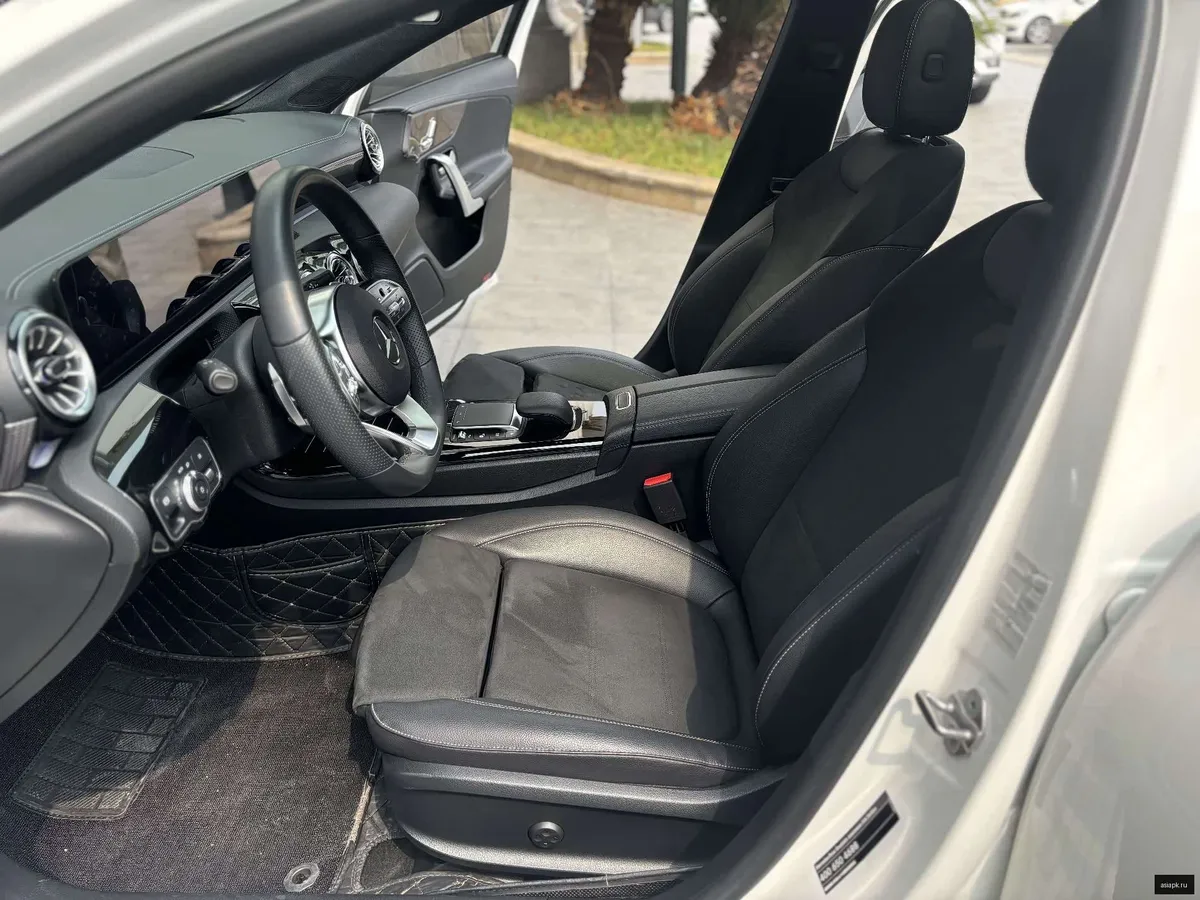 Mercedes-Benz A-Class 6