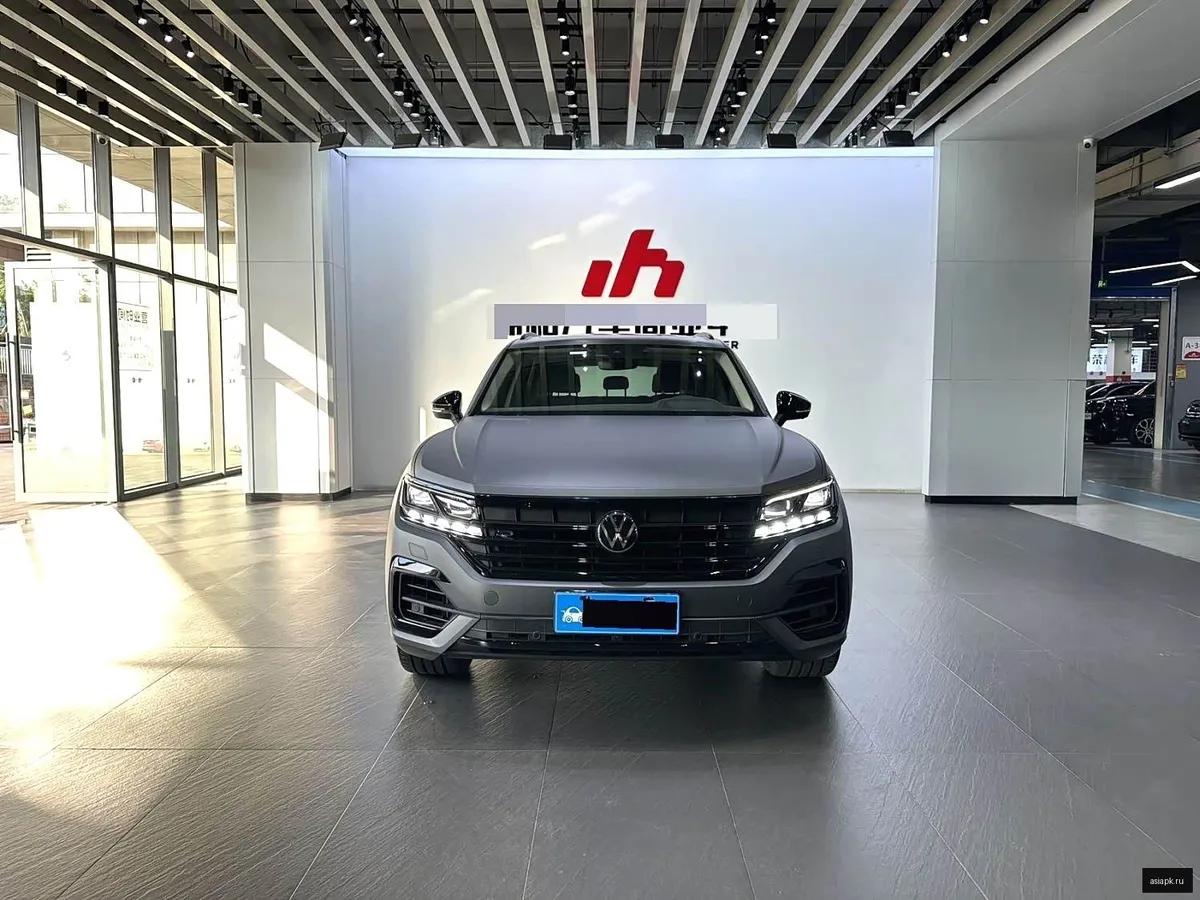 Volkswagen Touareg 2