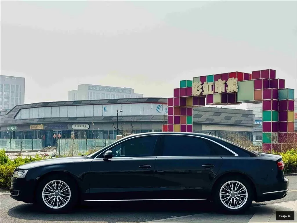 Audi A8 3