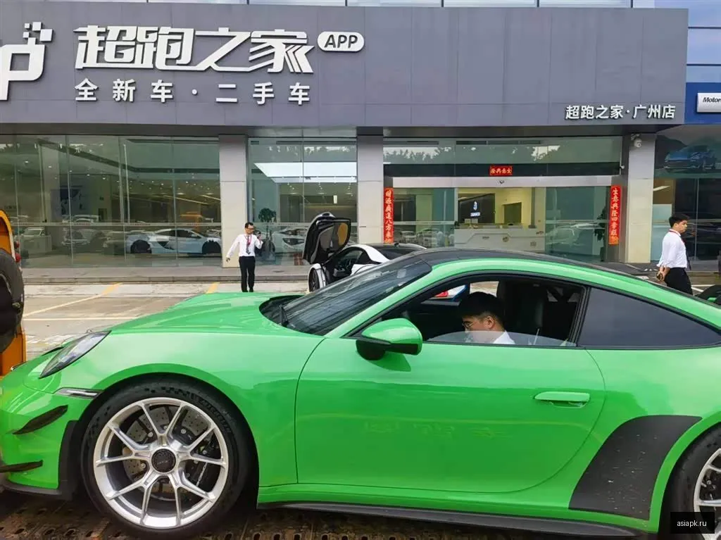 Porsche 911 6