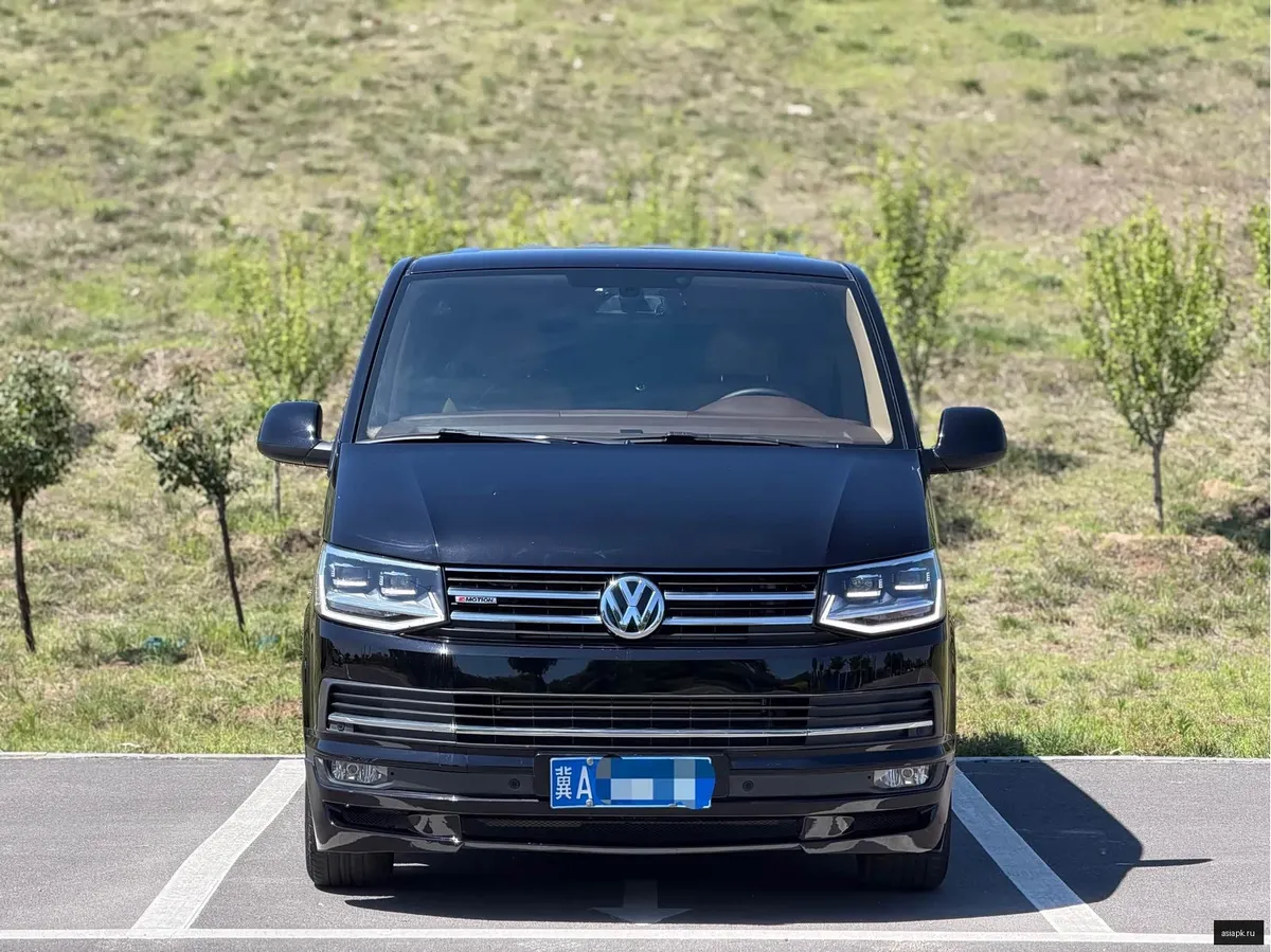 Volkswagen Caravelle 2