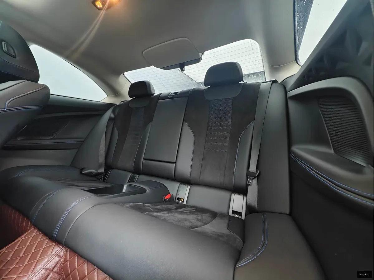 BMW 2-Series 4
