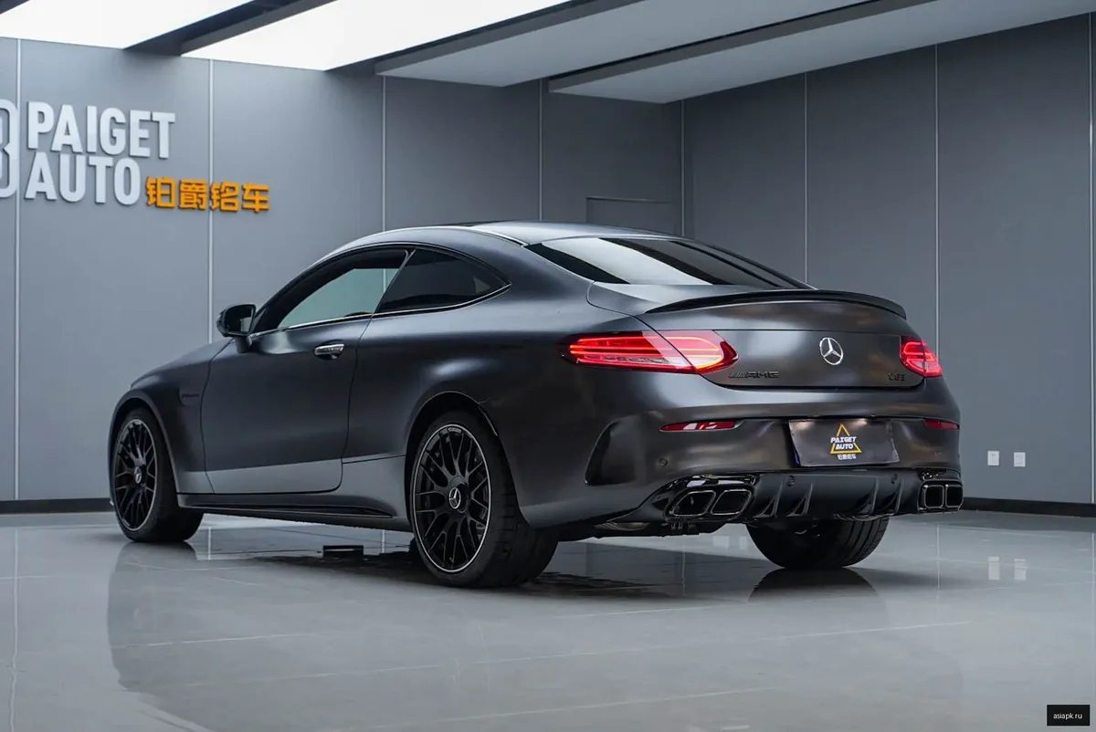 Mercedes-Benz C-Class 6