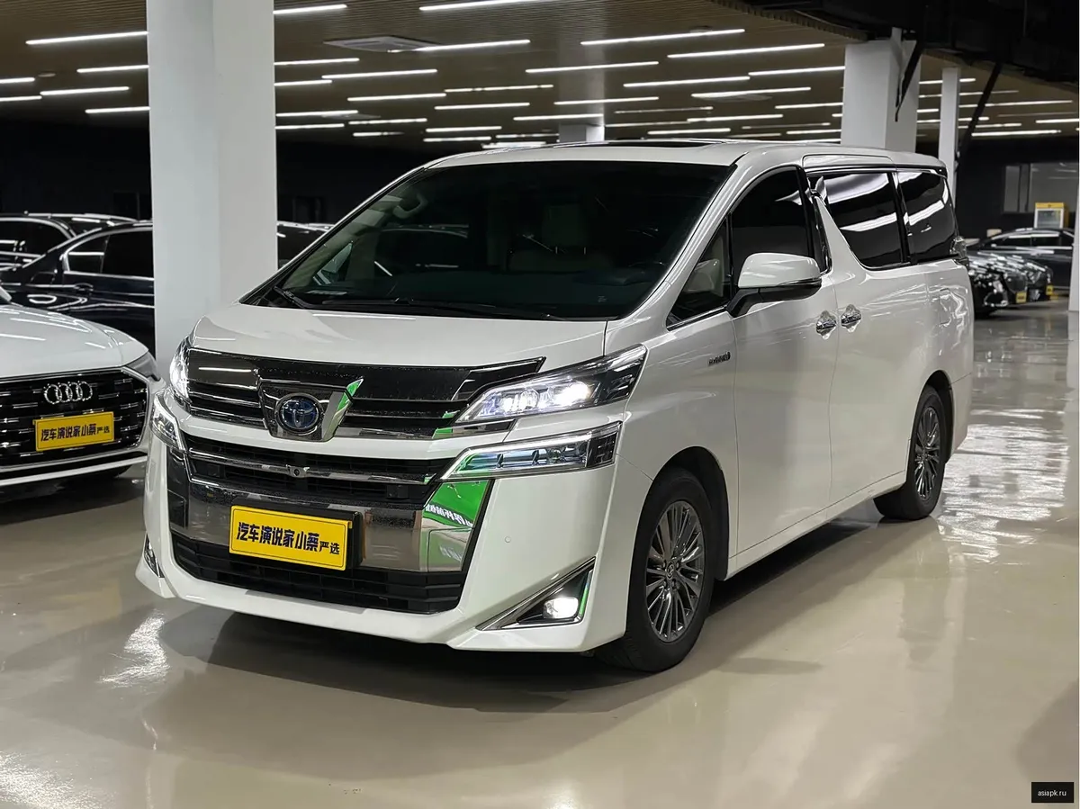 Toyota Vellfire 3