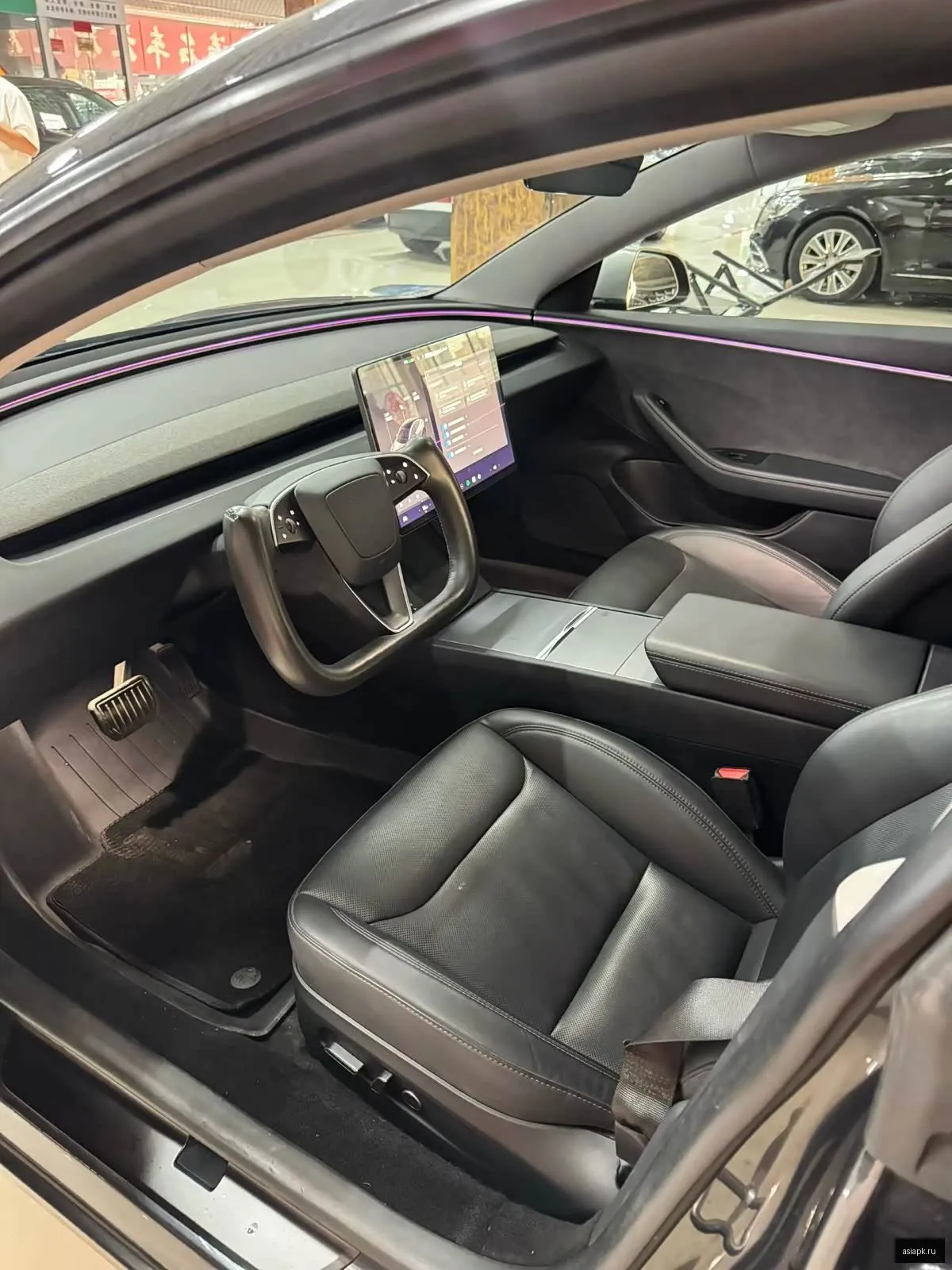 tesla Model Y 3