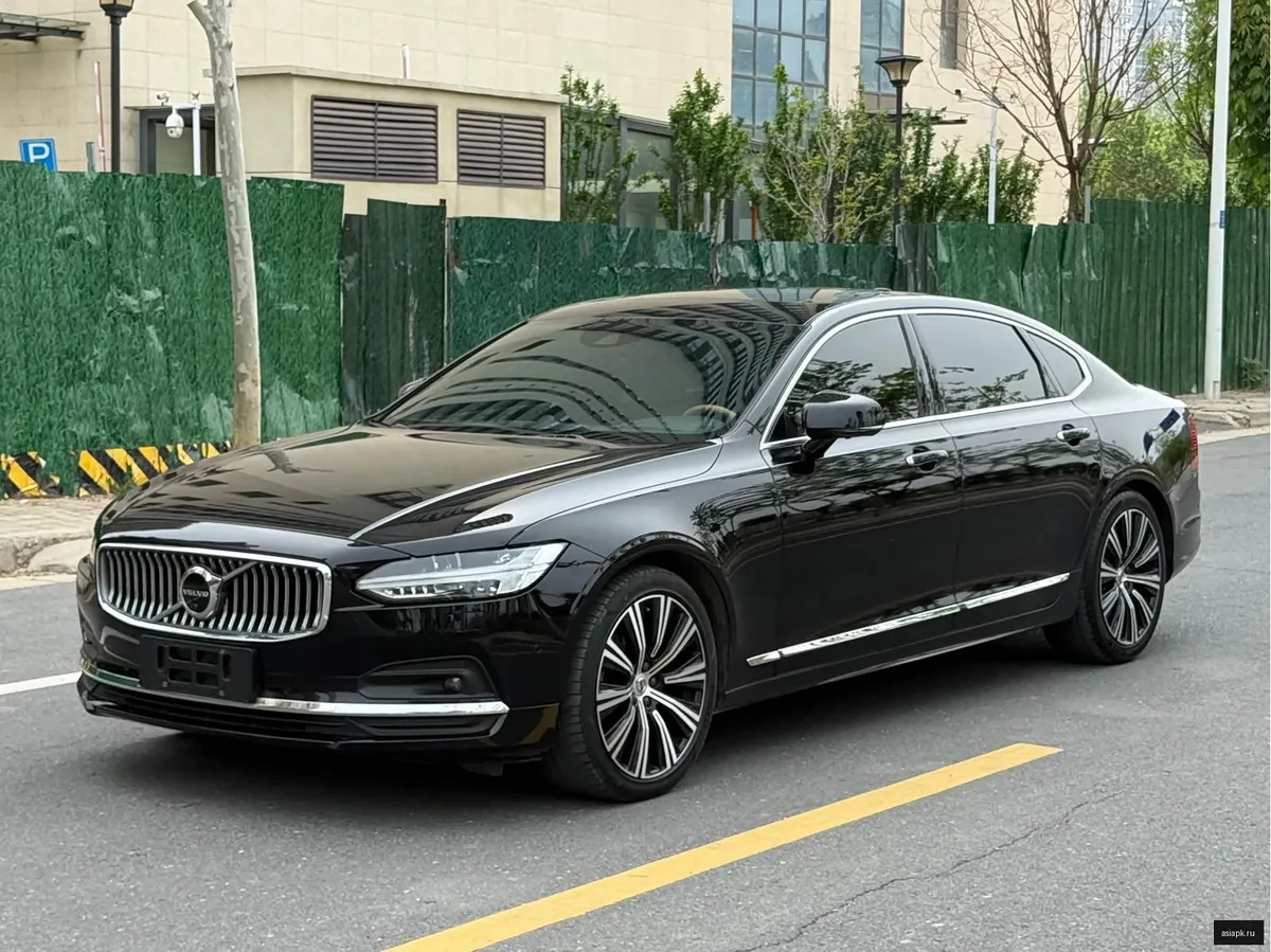 Volvo S90