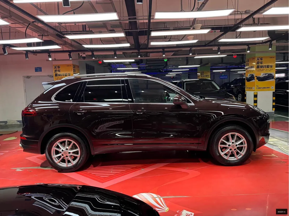 Porsche Cayenne 4