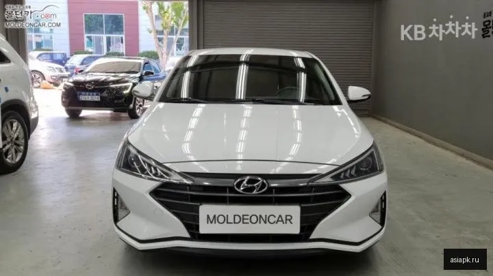 Hyundai Avante 3