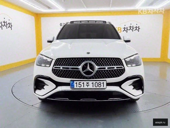 Mercedes-Benz GLE-Class 2