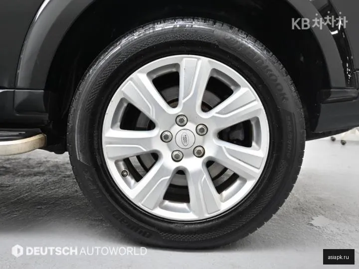Land Rover Discovery 5
