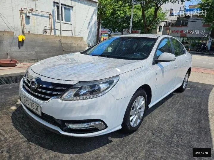 Renault Latitude 3