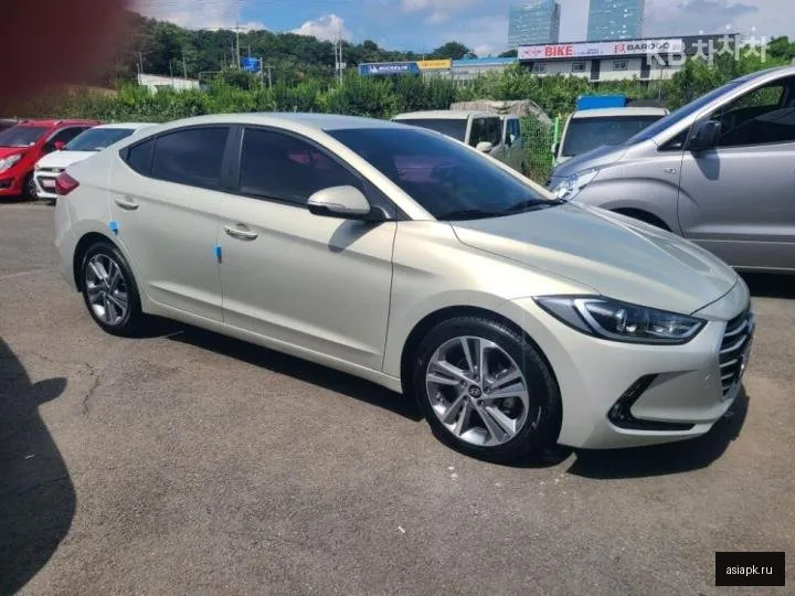 Hyundai Avante 3