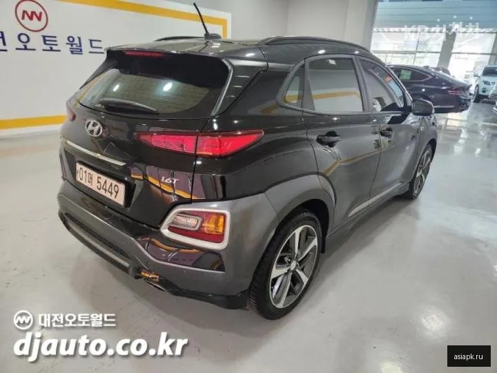 Hyundai Kona 5
