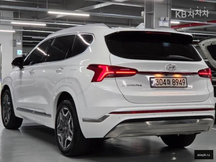 Hyundai Santa Fe 4