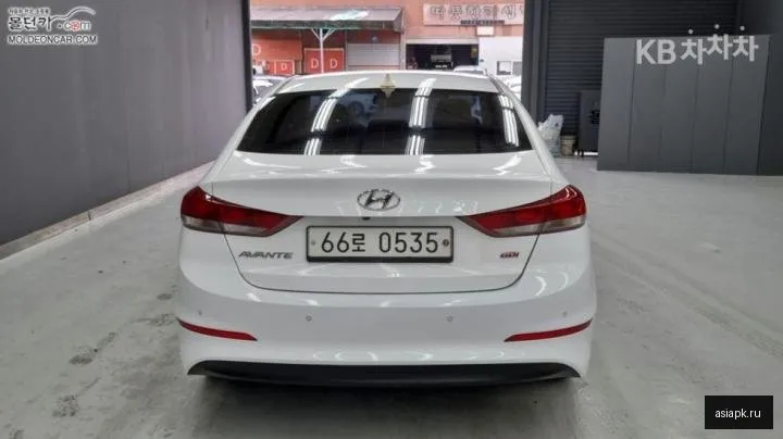 Hyundai Avante 4