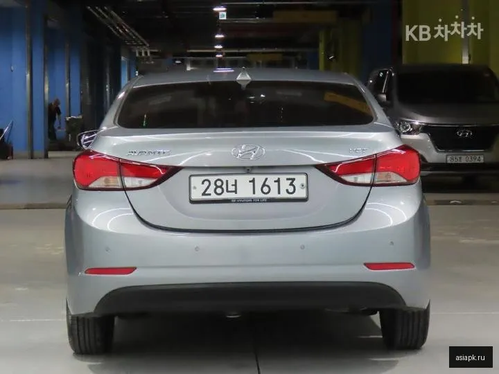 Hyundai Avante 3
