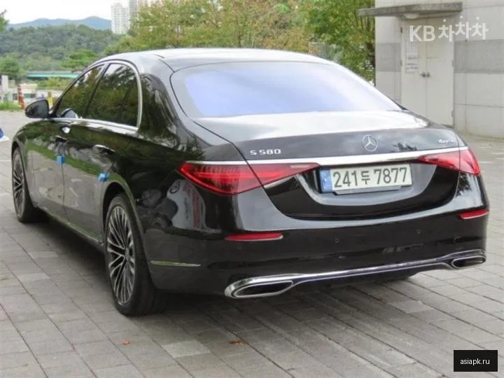Mercedes-Benz S-Class AMG 4