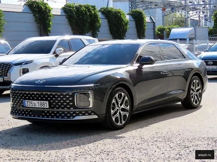 Hyundai Grandeur 2