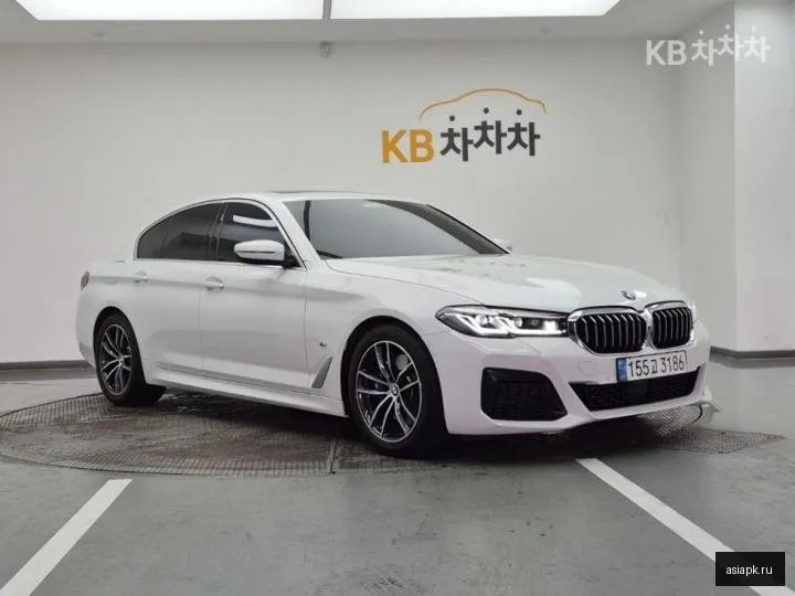 BMW 5-Series 2