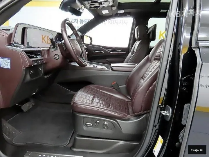 Cadillac Escalade 5