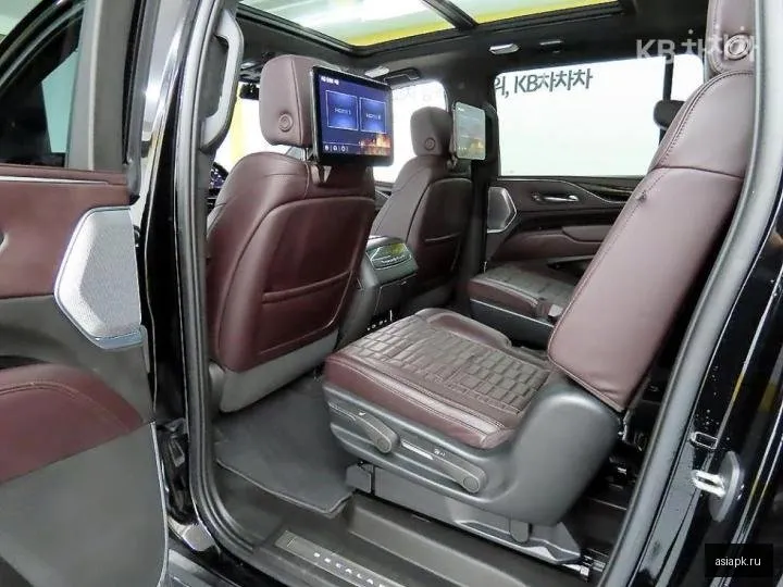 Cadillac Escalade 6