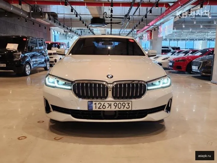 BMW 5-Series 2