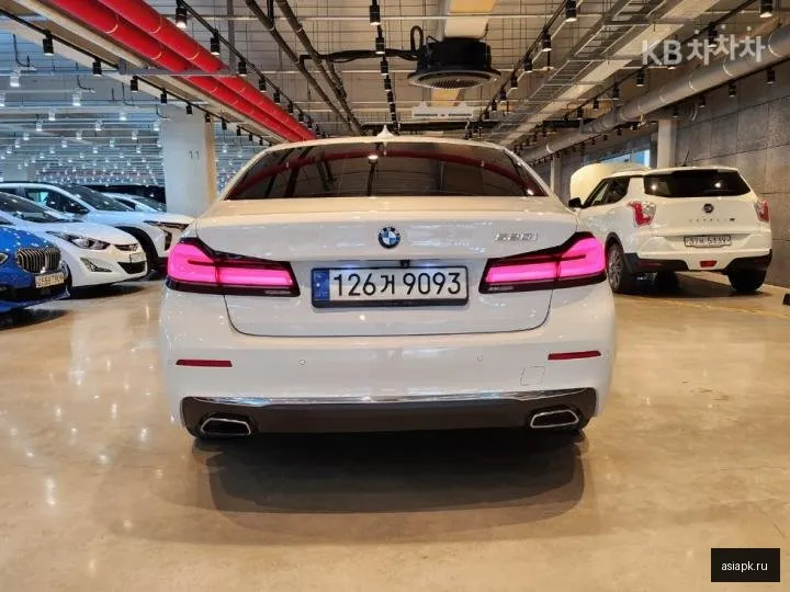 BMW 5-Series 5
