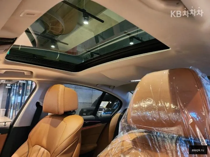 BMW 5-Series 6